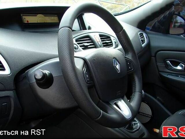 Рено Сценик, объемом двигателя 15 л и пробегом 240 тыс. км за 8600 $, фото 7 на Automoto.ua