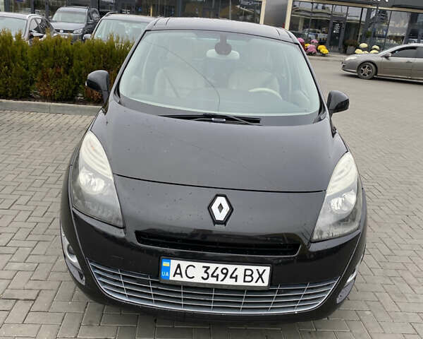 Рено Сценік, об'ємом двигуна 2 л та пробігом 280 тис. км за 7500 $, фото 4 на Automoto.ua