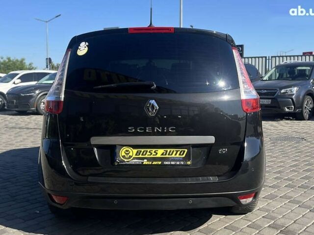 Рено Сценик, объемом двигателя 1.5 л и пробегом 278 тыс. км за 7700 $, фото 5 на Automoto.ua