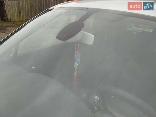 Рено Сценик, объемом двигателя 1.5 л и пробегом 277 тыс. км за 5950 $, фото 15 на Automoto.ua