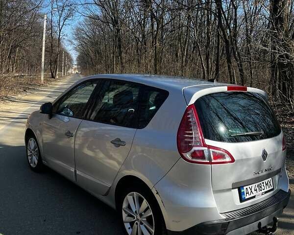 Рено Сценік, об'ємом двигуна 1.4 л та пробігом 246 тис. км за 6700 $, фото 3 на Automoto.ua