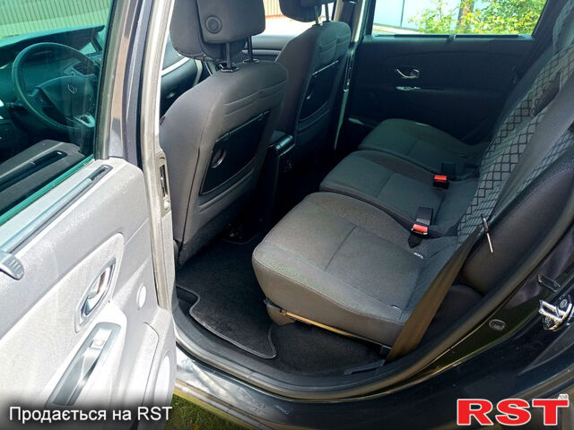 Рено Сценик, объемом двигателя 1.5 л и пробегом 0 тыс. км за 6850 $, фото 3 на Automoto.ua