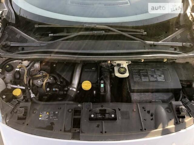 Рено Сценик, объемом двигателя 1.46 л и пробегом 300 тыс. км за 7800 $, фото 16 на Automoto.ua