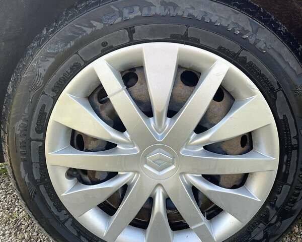 Рено Сценік, об'ємом двигуна 1.4 л та пробігом 185 тис. км за 5500 $, фото 28 на Automoto.ua