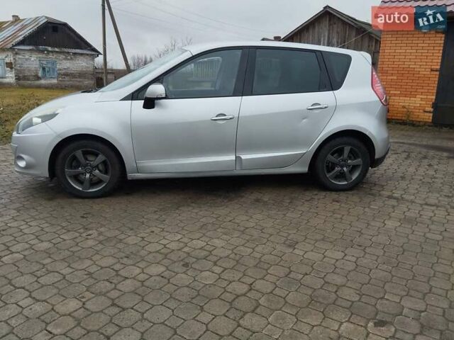 Рено Сценик, объемом двигателя 1.5 л и пробегом 277 тыс. км за 5950 $, фото 7 на Automoto.ua