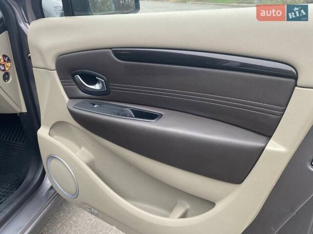 Рено Сценік, об'ємом двигуна 1.6 л та пробігом 196 тис. км за 7800 $, фото 18 на Automoto.ua