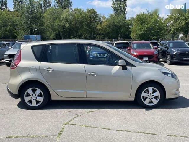 Рено Сценик, объемом двигателя 0 л и пробегом 210 тыс. км за 7300 $, фото 5 на Automoto.ua