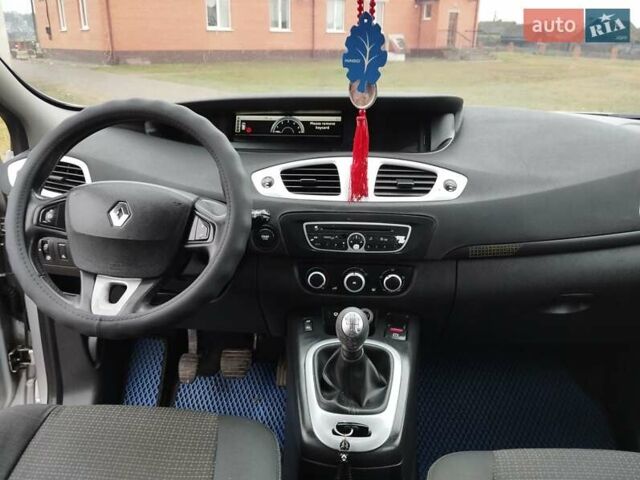 Рено Сценик, объемом двигателя 1.5 л и пробегом 277 тыс. км за 5950 $, фото 13 на Automoto.ua