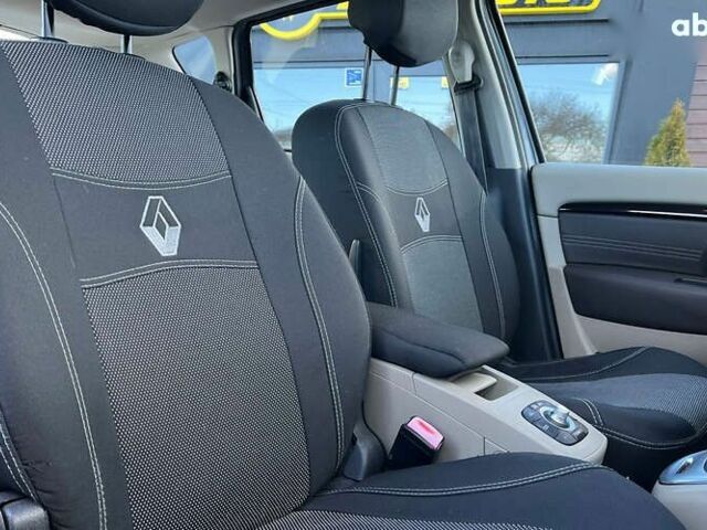 Рено Сценик, объемом двигателя 1.5 л и пробегом 168 тыс. км за 8000 $, фото 17 на Automoto.ua