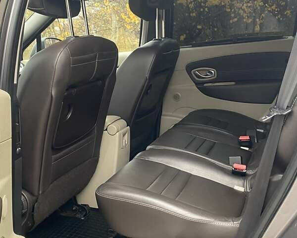 Рено Сценік, об'ємом двигуна 1.6 л та пробігом 196 тис. км за 7800 $, фото 20 на Automoto.ua