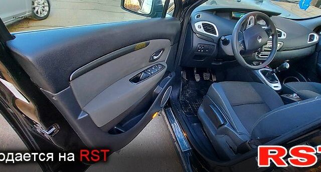 Рено Сценик, объемом двигателя 15 л и пробегом 215 тыс. км за 7950 $, фото 5 на Automoto.ua