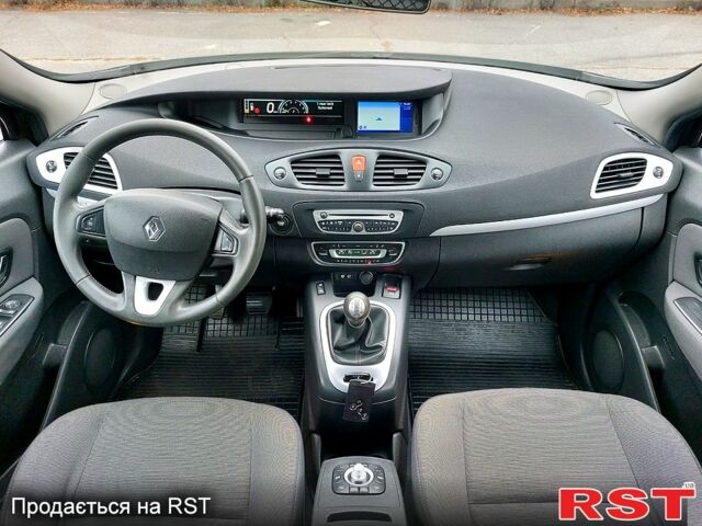 Рено Сценик, объемом двигателя 1.6 л и пробегом 189 тыс. км за 8100 $, фото 10 на Automoto.ua