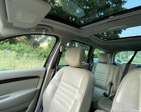 Рено Сценік, об'ємом двигуна 2 л та пробігом 280 тис. км за 7500 $, фото 8 на Automoto.ua