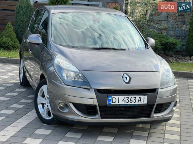 Рено Сценик, объемом двигателя 1.5 л и пробегом 270 тыс. км за 4750 $, фото 15 на Automoto.ua