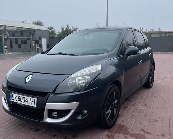 Рено Сценик, объемом двигателя 0 л и пробегом 289 тыс. км за 6599 $, фото 2 на Automoto.ua