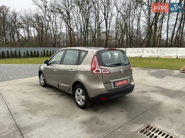 Рено Сценик, объемом двигателя 1.5 л и пробегом 153 тыс. км за 7999 $, фото 5 на Automoto.ua