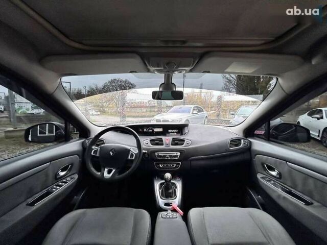 Рено Сценик, объемом двигателя 0 л и пробегом 215 тыс. км за 7400 $, фото 29 на Automoto.ua