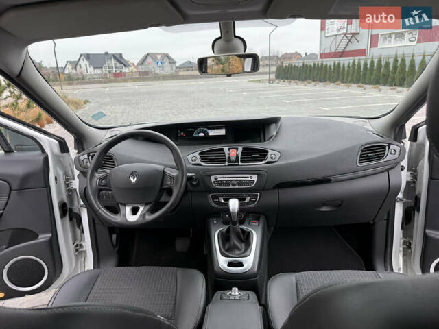 Рено Сценик, объемом двигателя 1.5 л и пробегом 257 тыс. км за 6999 $, фото 38 на Automoto.ua