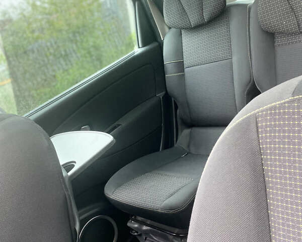 Рено Сценік, об'ємом двигуна 0 л та пробігом 220 тис. км за 8500 $, фото 33 на Automoto.ua