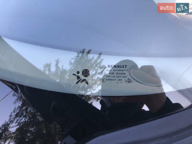 Рено Сценик, объемом двигателя 1.6 л и пробегом 248 тыс. км за 8300 $, фото 60 на Automoto.ua
