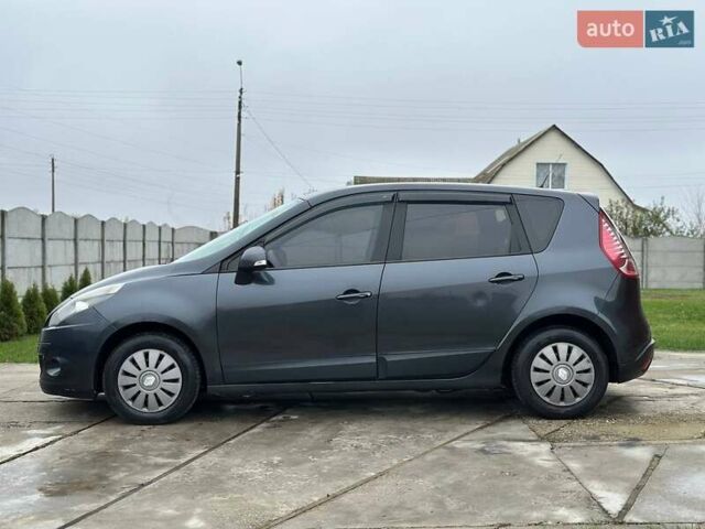 Рено Сценик, объемом двигателя 1.5 л и пробегом 346 тыс. км за 5900 $, фото 2 на Automoto.ua