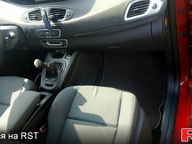 Рено Сценик, объемом двигателя 15 л и пробегом 0 тыс. км за 7350 $, фото 4 на Automoto.ua