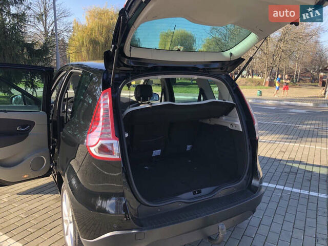 Рено Сценик, объемом двигателя 1.6 л и пробегом 248 тыс. км за 8300 $, фото 43 на Automoto.ua