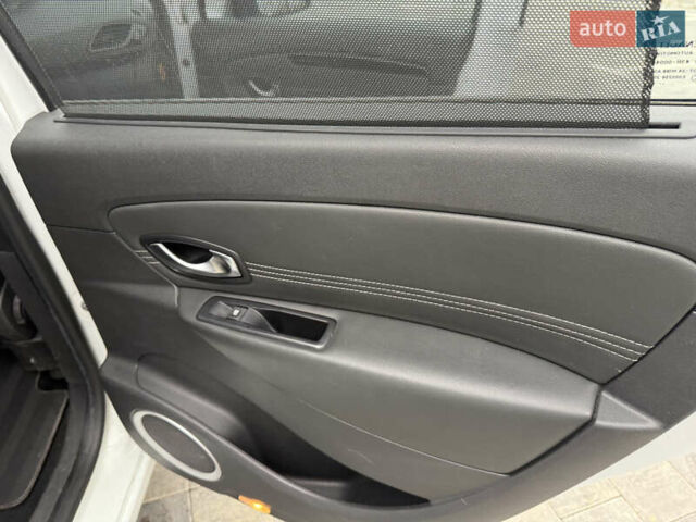 Рено Сценик, объемом двигателя 1.5 л и пробегом 257 тыс. км за 6999 $, фото 39 на Automoto.ua