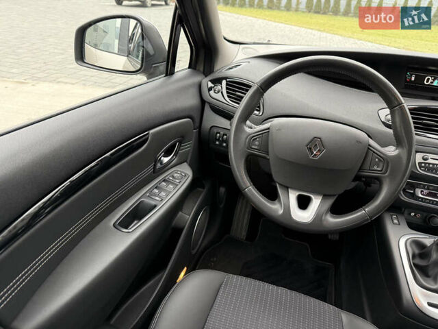Рено Сценик, объемом двигателя 1.5 л и пробегом 153 тыс. км за 7999 $, фото 13 на Automoto.ua