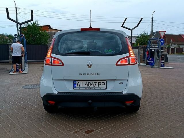 Рено Сценик 2011 в Белой Церкве на Automoto.ua Рено Сценик, объемом двигателя 15 л и пробегом 270 тыс. км за 7700 $, фото 7 на Automoto.ua