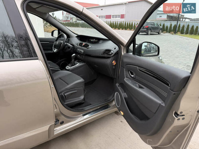 Рено Сценик, объемом двигателя 1.5 л и пробегом 153 тыс. км за 7999 $, фото 10 на Automoto.ua