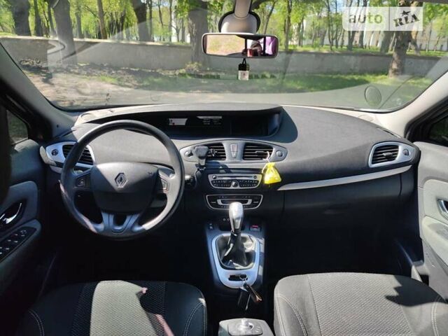 Рено Сценік, об'ємом двигуна 1.5 л та пробігом 265 тис. км за 7700 $, фото 9 на Automoto.ua