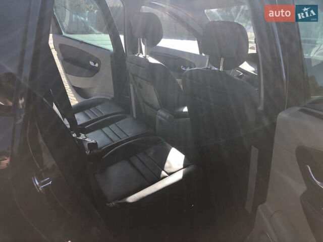 Рено Сценик, объемом двигателя 1.6 л и пробегом 248 тыс. км за 8300 $, фото 39 на Automoto.ua