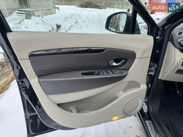 Рено Сценік, об'ємом двигуна 1.6 л та пробігом 258 тис. км за 7800 $, фото 25 на Automoto.ua