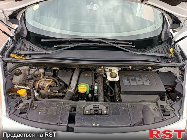 Рено Сценик 2011 в Белой Церкве на Automoto.ua Рено Сценик, объемом двигателя 15 л и пробегом 270 тыс. км за 7700 $, фото 5 на Automoto.ua