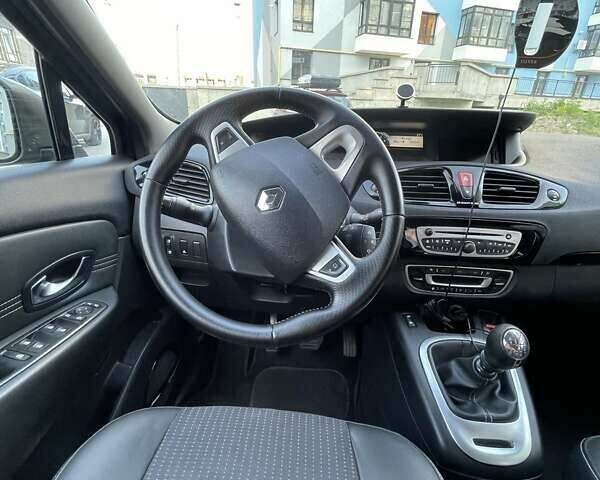Рено Сценік, об'ємом двигуна 1.9 л та пробігом 290 тис. км за 7200 $, фото 15 на Automoto.ua