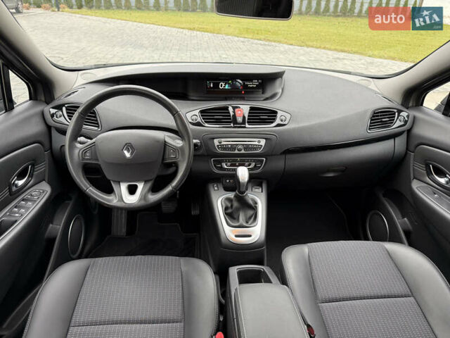 Рено Сценик, объемом двигателя 1.5 л и пробегом 153 тыс. км за 7999 $, фото 12 на Automoto.ua