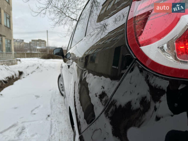 Рено Сценік, об'ємом двигуна 1.6 л та пробігом 258 тис. км за 7800 $, фото 9 на Automoto.ua