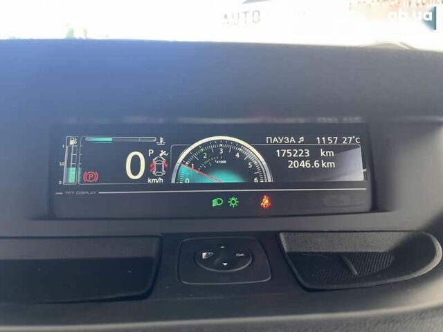 Рено Сценик, объемом двигателя 1.5 л и пробегом 175 тыс. км за 9950 $, фото 25 на Automoto.ua