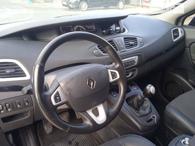Рено Сценик 2012 в Балте на Automoto.ua Рено Сценик, объемом двигателя 1.46 л и пробегом 450 тыс. км за 7100 $, фото 9 на Automoto.ua