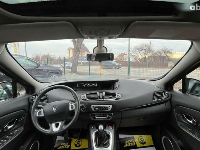 Рено Сценик, объемом двигателя 1.5 л и пробегом 226 тыс. км за 8900 $, фото 9 на Automoto.ua