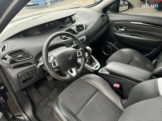 Рено Сценик, объемом двигателя 1.5 л и пробегом 328 тыс. км за 7490 $, фото 19 на Automoto.ua
