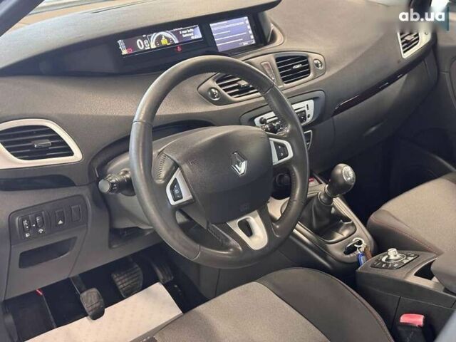 Рено Сценик 2012 в Львове на Automoto.ua Рено Сценик, объемом двигателя 1.5 л и пробегом 225 тыс. км за 8150 $, фото 23 на Automoto.ua