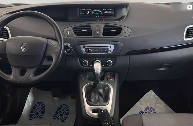 Рено Сценик, объемом двигателя 1.5 л и пробегом 175 тыс. км за 9950 $, фото 11 на Automoto.ua