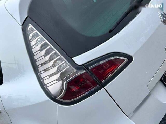 Рено Сценик, объемом двигателя 0 л и пробегом 292 тыс. км за 7800 $, фото 9 на Automoto.ua