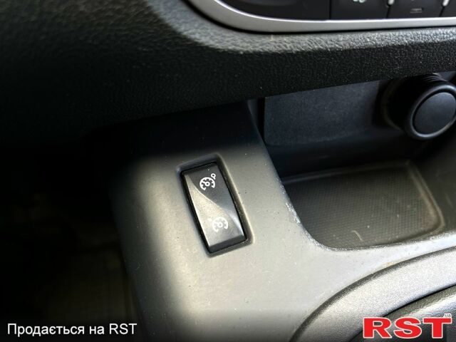 Рено Сценік, об'ємом двигуна 1.5 л та пробігом 213 тис. км за 6900 $, фото 6 на Automoto.ua