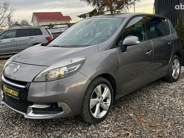 Рено Сценик, объемом двигателя 1.5 л и пробегом 226 тыс. км за 8900 $, фото 2 на Automoto.ua