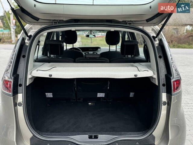 Рено Сценік, об'ємом двигуна 1.5 л та пробігом 206 тис. км за 8400 $, фото 33 на Automoto.ua
