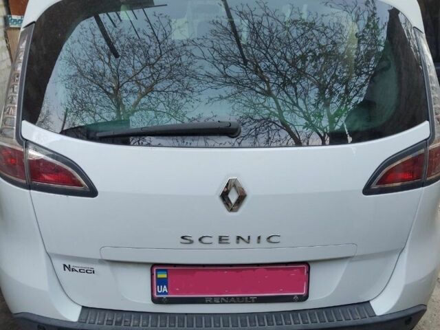 Рено Сценик, объемом двигателя 1.6 л и пробегом 210 тыс. км за 9300 $, фото 1 на Automoto.ua
