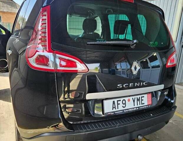 Рено Сценік, об'ємом двигуна 1.5 л та пробігом 176 тис. км за 7950 $, фото 10 на Automoto.ua